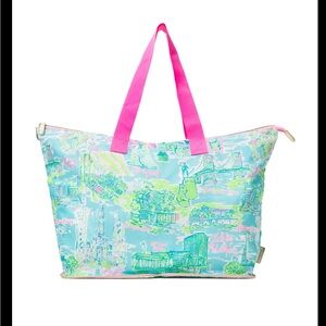 NWT Lilly Pulitzer Getaway Packable Tote-Lilly Loves Philly